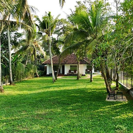 Paadam By The Backwaters Kumarakom Eksteriør billede